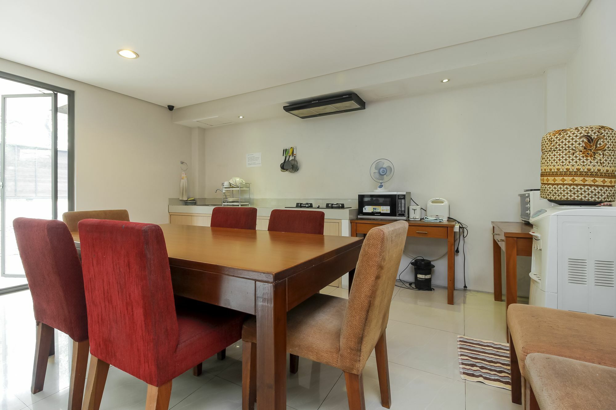 Reddoorz @ Patal Senayan 4 Hotel Jakarta Exterior photo