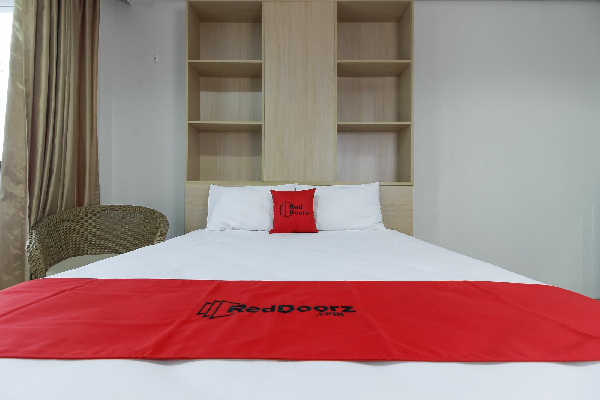 Reddoorz @ Patal Senayan 4 Hotel Jakarta Exterior photo